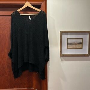 Wishlist M/L black 3/4 sleeve open knit sweater